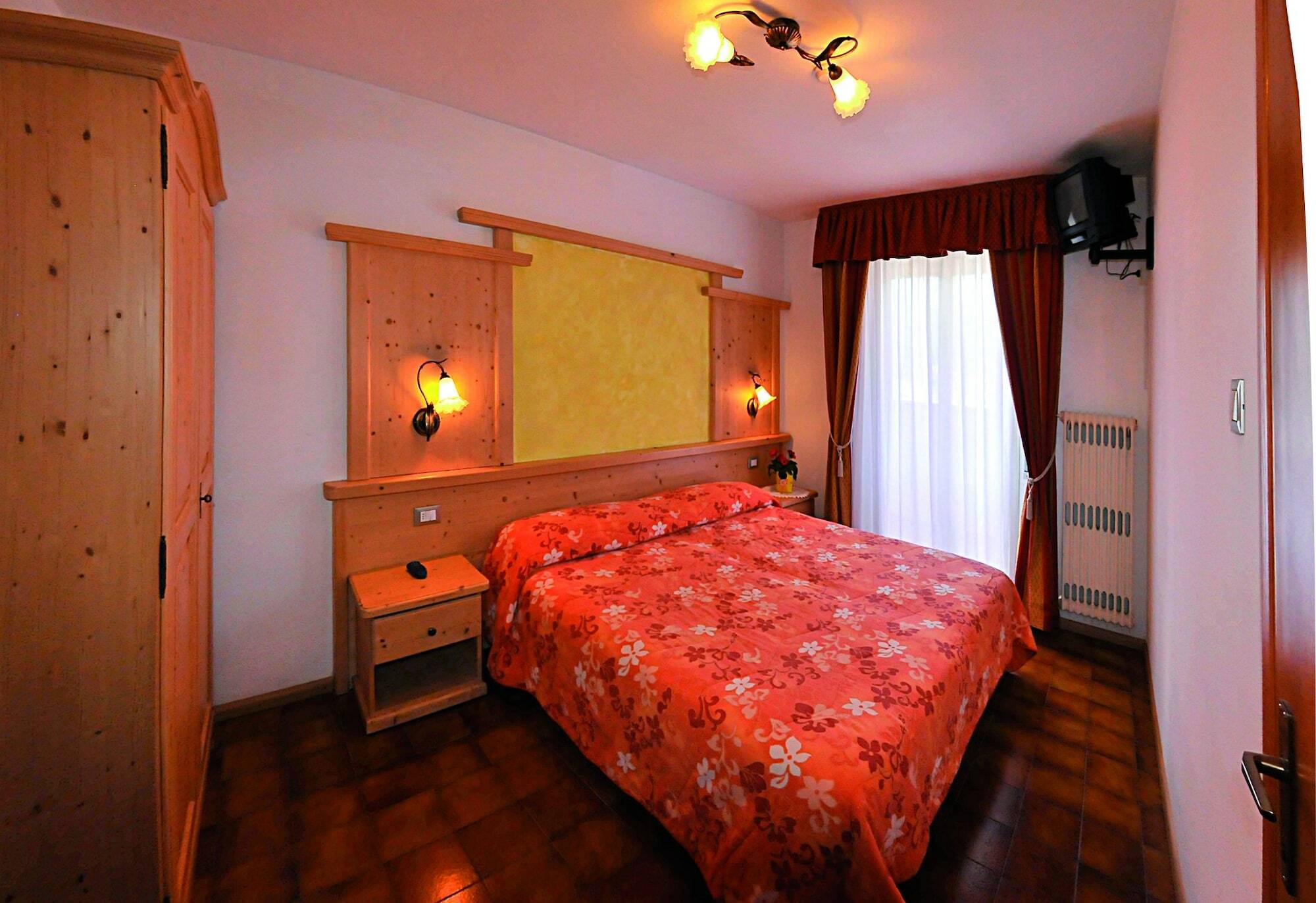 Hotel Piancastello Андало Екстер'єр фото